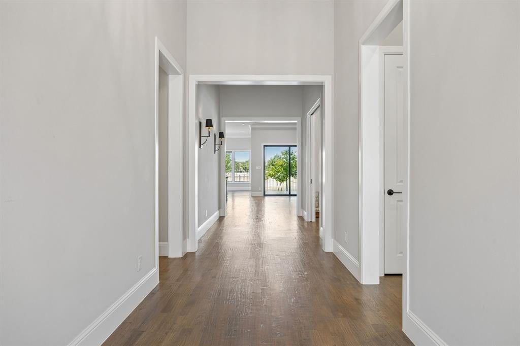 2804 Riverbrook Way