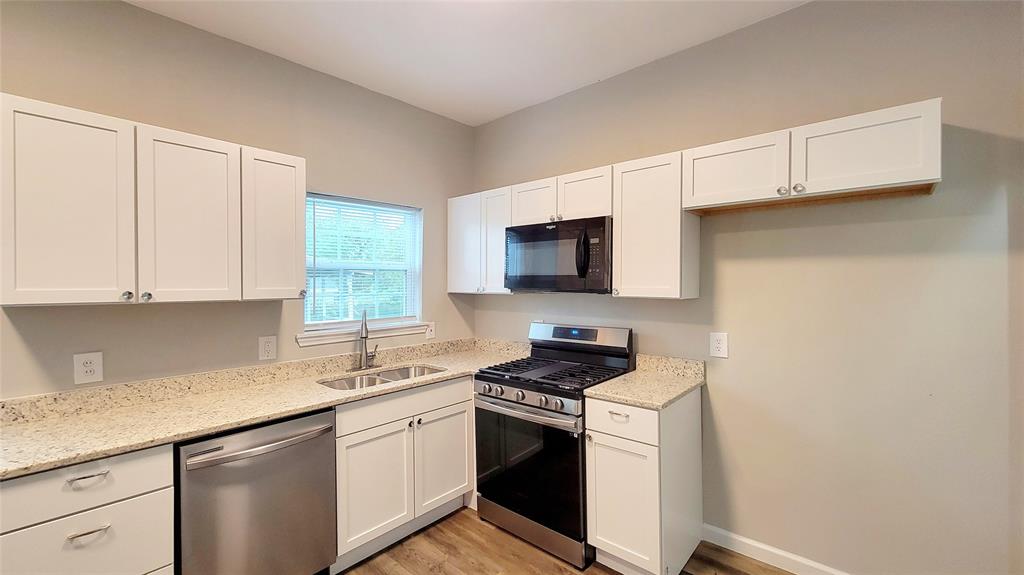 Arnold M M Add - Residential Lease