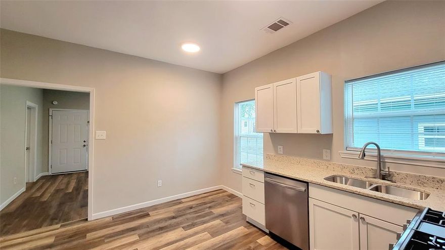 Serene setting!  Cute and clean move in ready apartment.  Open floor plan with space and light throughout.  Must see to appreciate.  Make your appointment today to find your way home...