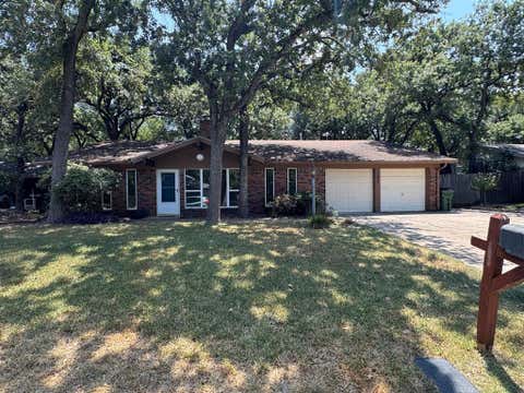 Photo of 1233 Kathryn Street, Hurst, TX 76053 (MLS # 21362351)