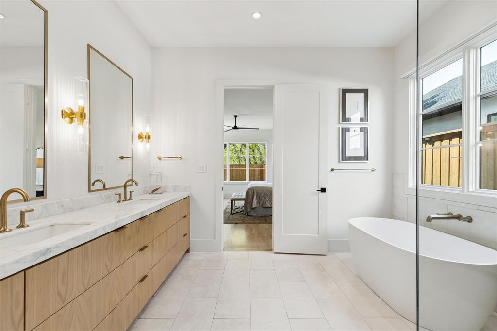 Crest Haven Place - Residential
