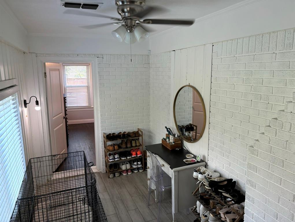 Brentwood - Residential