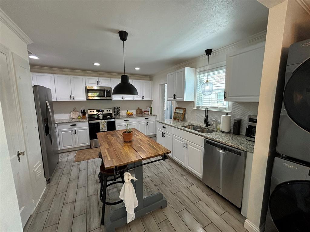 Brentwood - Residential