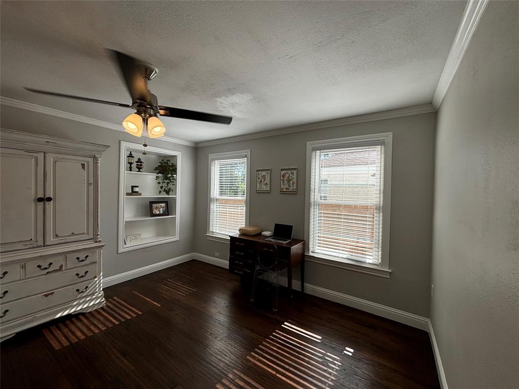 Brentwood - Residential