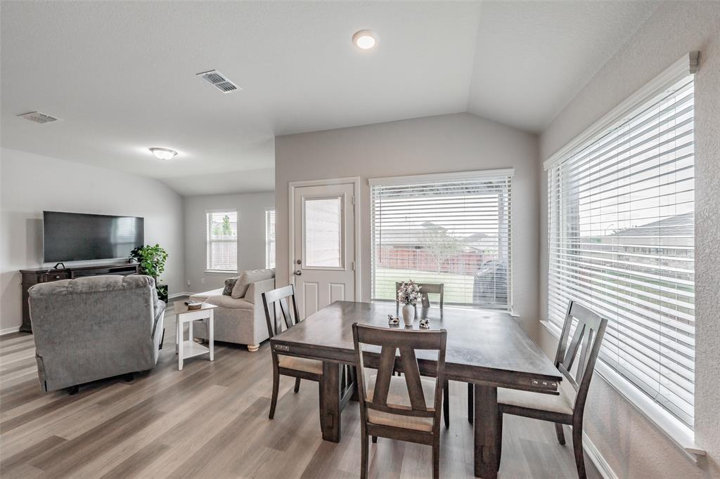 Chapel Crk Ph 2 - Residential