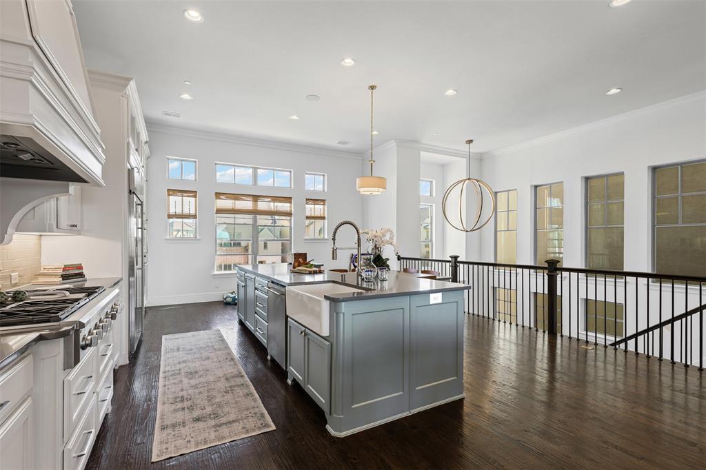 Vue Las Colinas - Residential