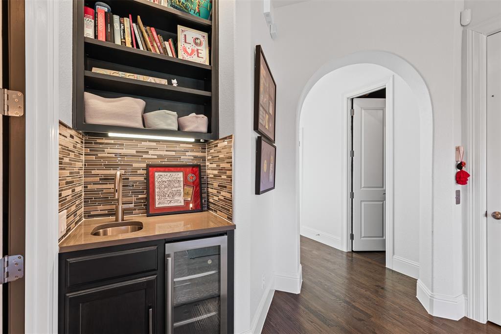 Vue Las Colinas - Residential