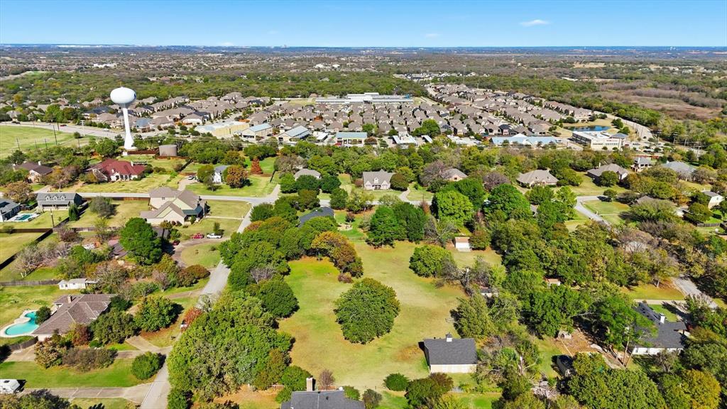 370 Oakview Drive