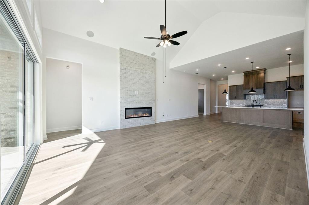 Trinity Falls - Residential