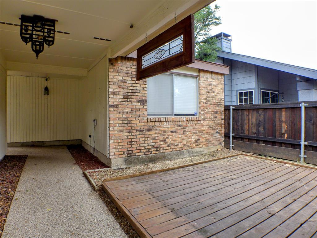 1608 Grandview Drive