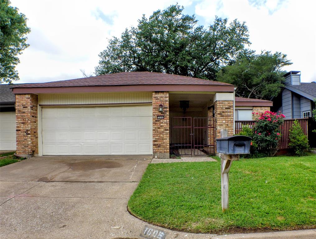1608 Grandview Drive