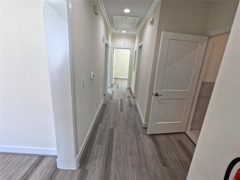 THE OFFICES AT STONEBROOK CROSSING - Commercial Lease