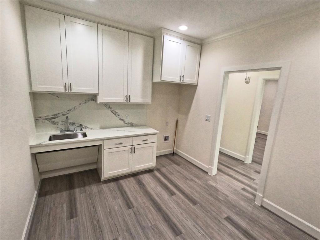 THE OFFICES AT STONEBROOK CROSSING - Commercial Lease