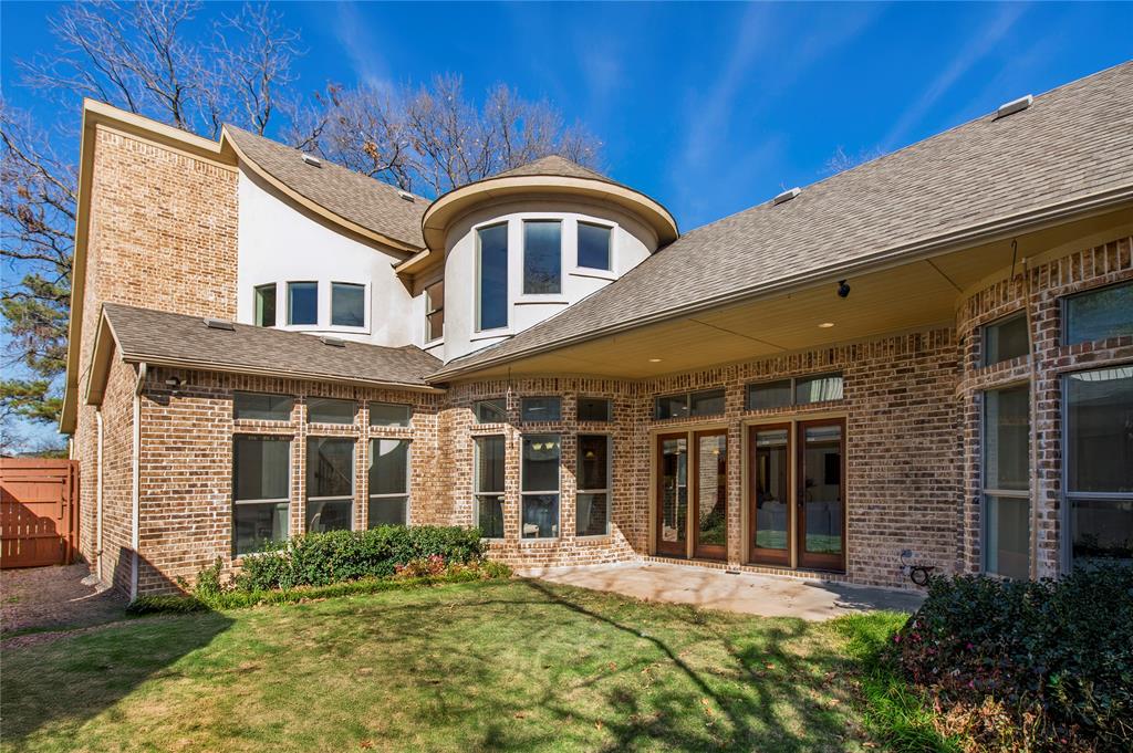 La Foy Place 01 Instl Add - Residential