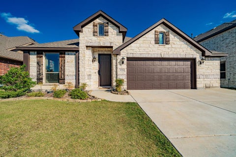 Photo of 920 Bald Cypress Drive, Fate, TX 75087 (MLS # 21385190)