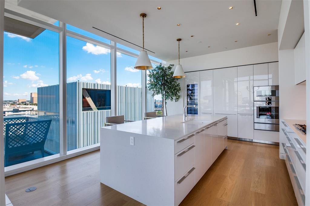 Arts Residences - Residential