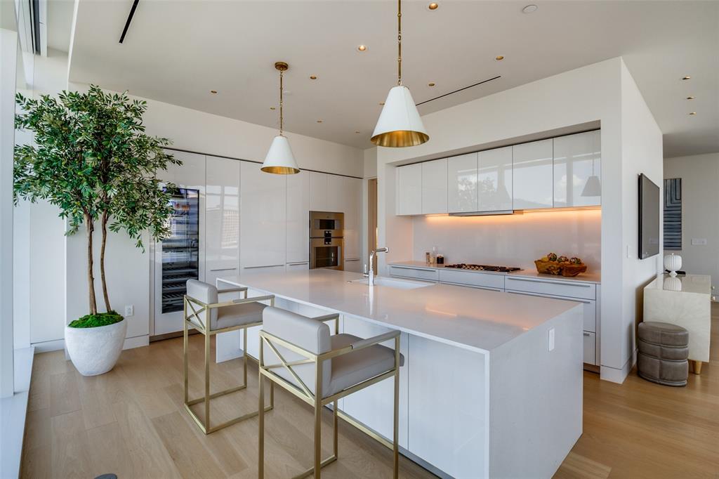 Arts Residences - Residential