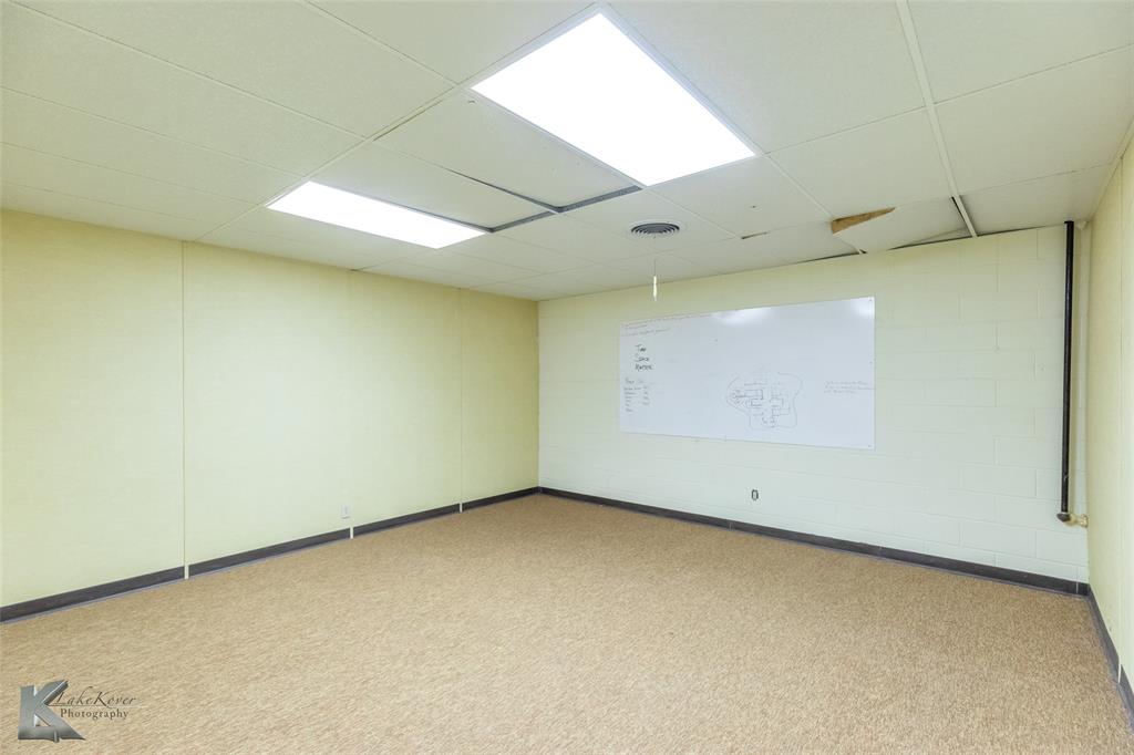 124 Commercial Avenue