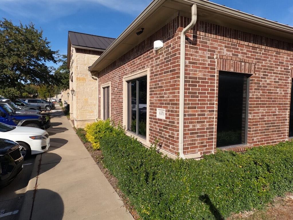 Shoal Creek Office Plaza Condo - Commercial Sale