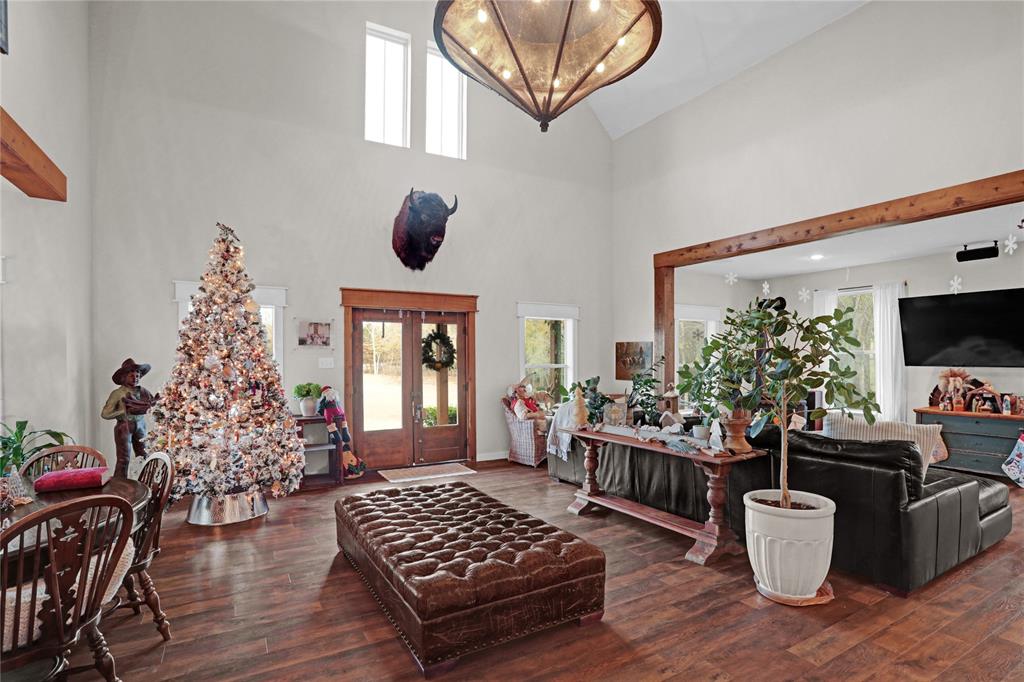 7070 Armadillo Ridge