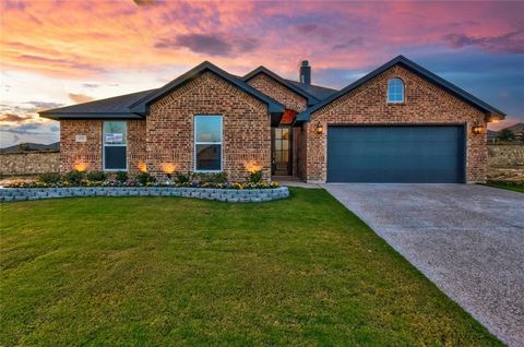 A home in Benbrook