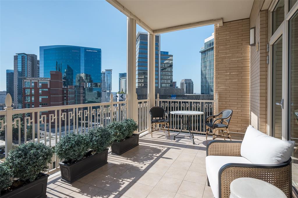 TOWER AND REGENCY ROW RES CONDOS - Residential