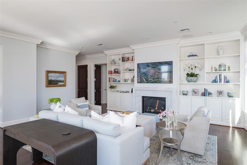 TOWER AND REGENCY ROW RES CONDOS - Residential