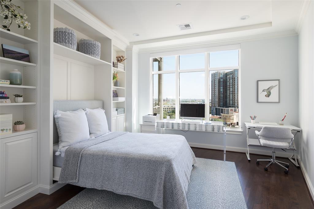 TOWER AND REGENCY ROW RES CONDOS - Residential