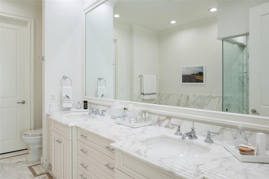 TOWER AND REGENCY ROW RES CONDOS - Residential