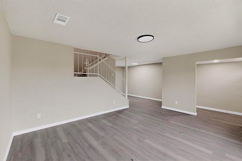 32 W Creek Lane 2