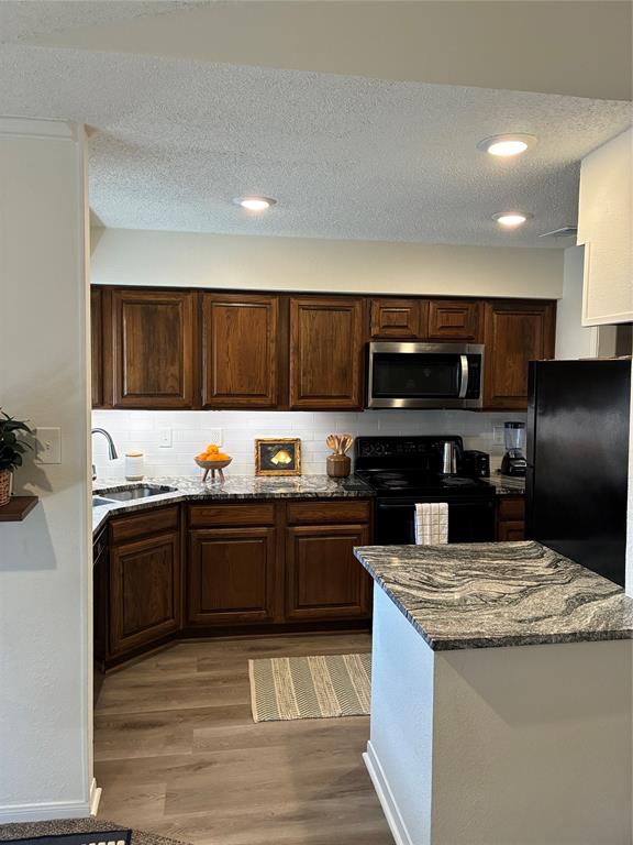 Cloisters Condo The - Residential Lease