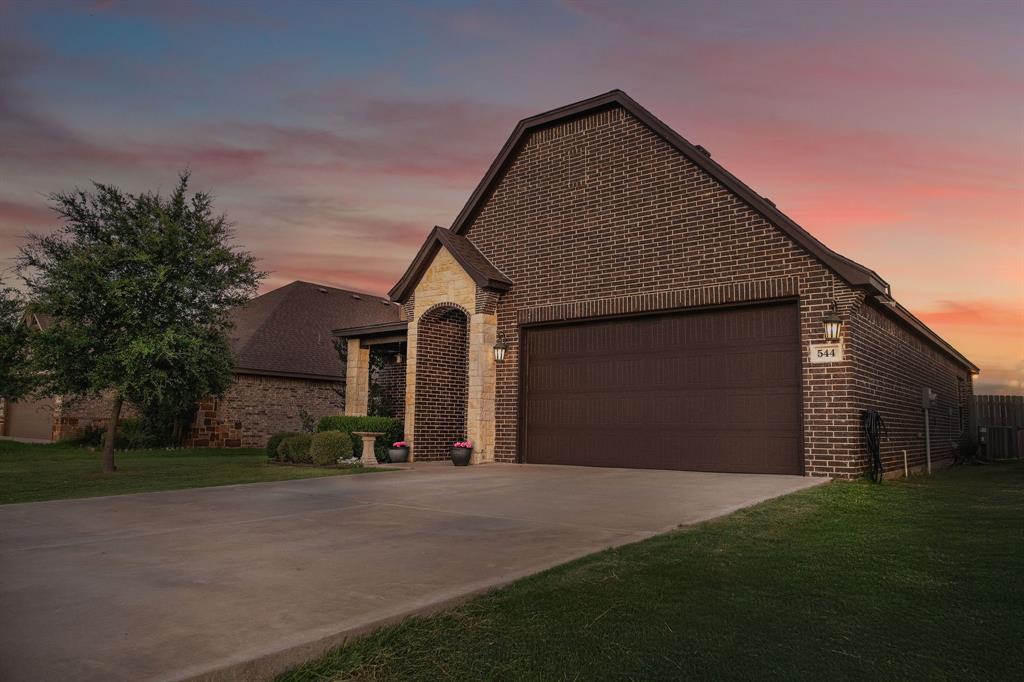 544 Clearwater Place
