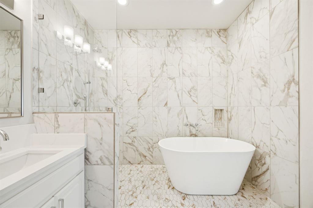 Ross Avenue Heights - Residential