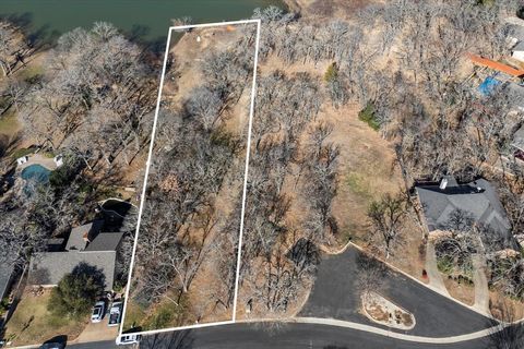 18 Royal Oaks Boulevard Hickory Creek TX 75065