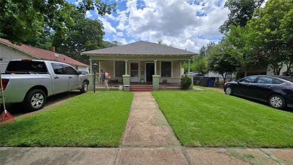922 HOLLYWOOD AVE, DALLAS, TX 75208 - Image bd91804c104640ca99e987a6850e2ea2/182072874