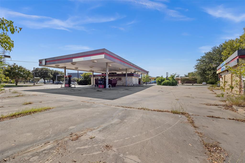 801 W Park Boulevard