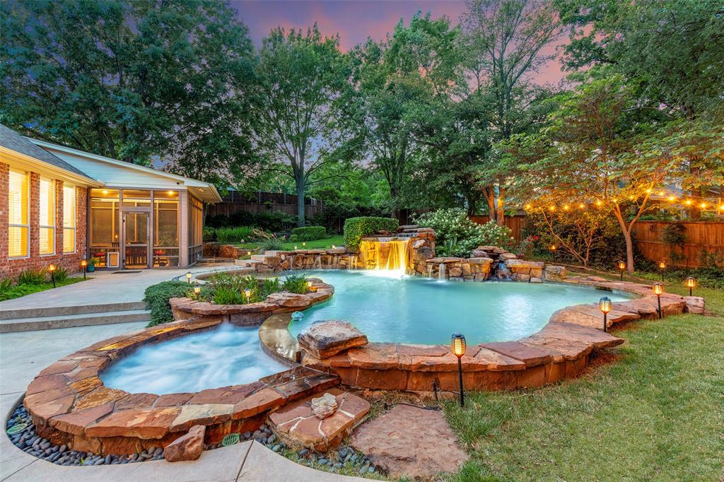 1413 Hunters Ridge Circle