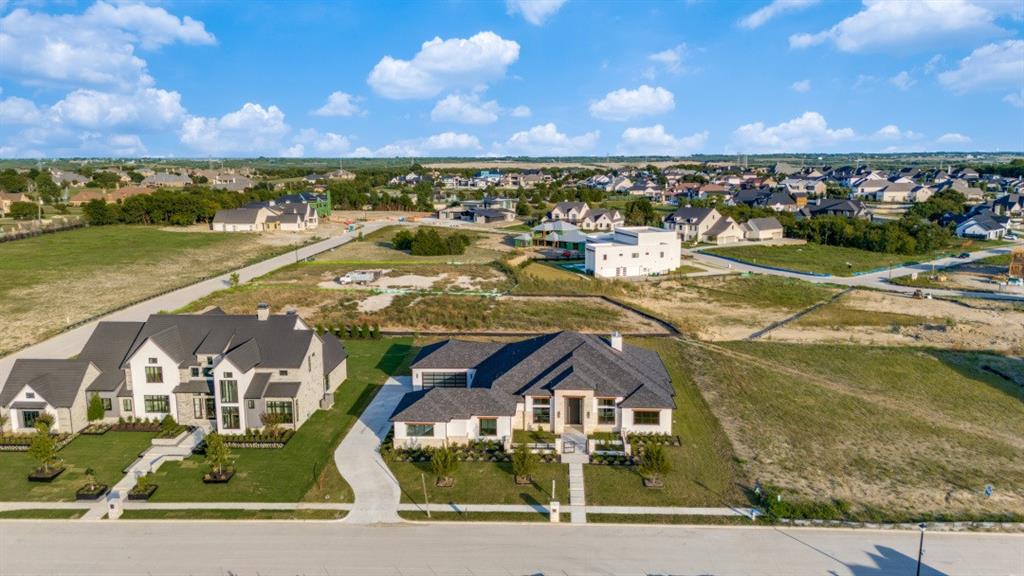 328 Longview Place