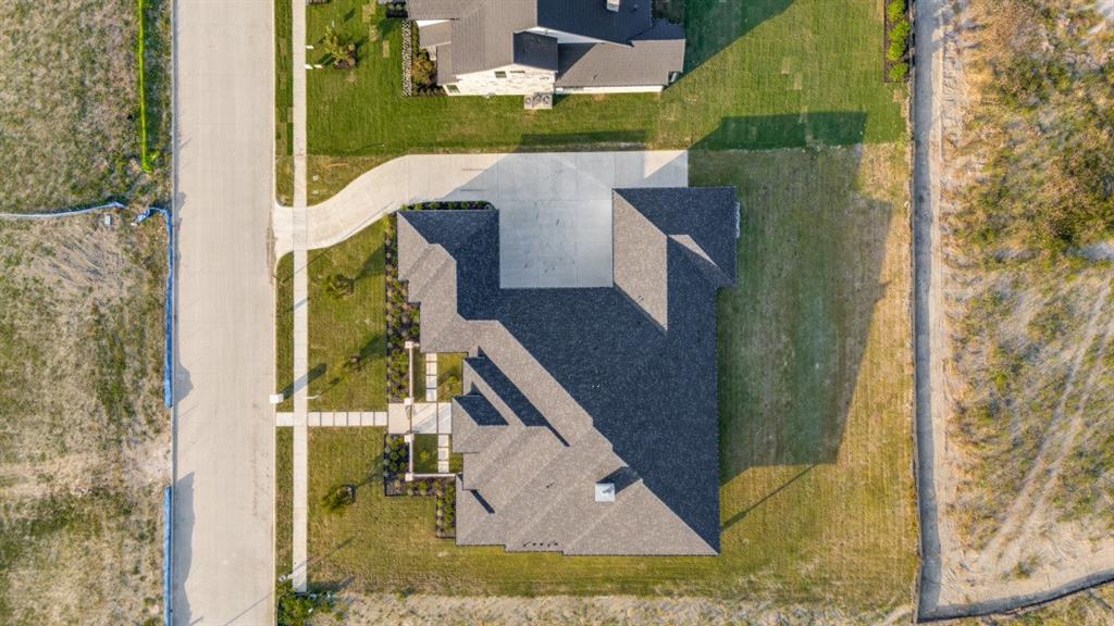 328 Longview Place