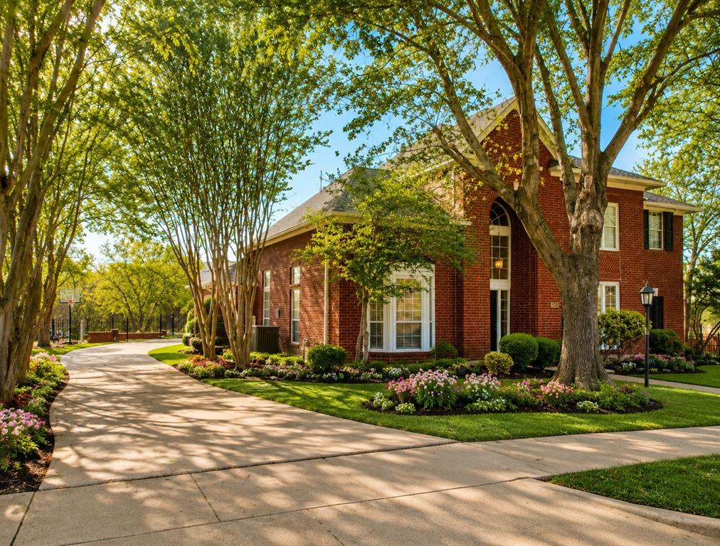 6521 Lynch Lane