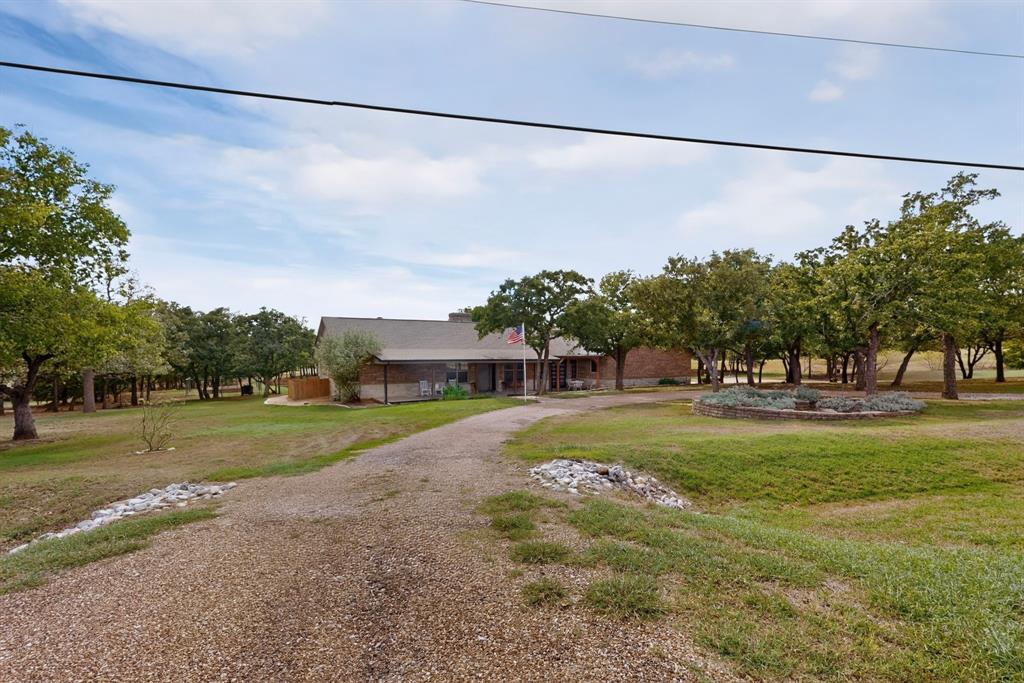 111 Clear Creek Drive - Photo 4