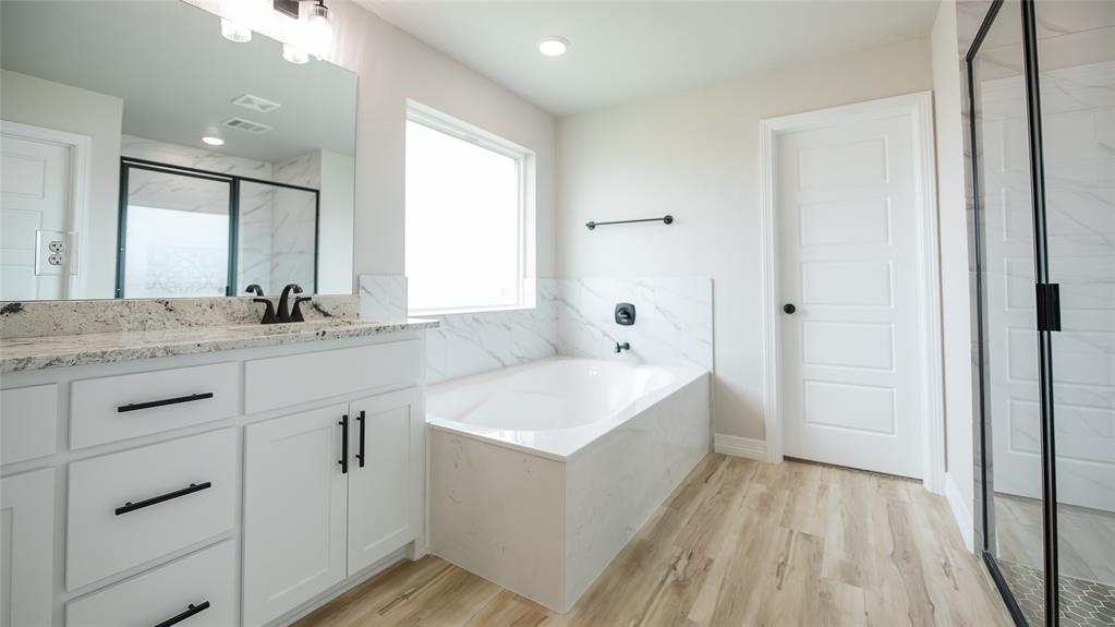 Bull Hide Estates - Residential