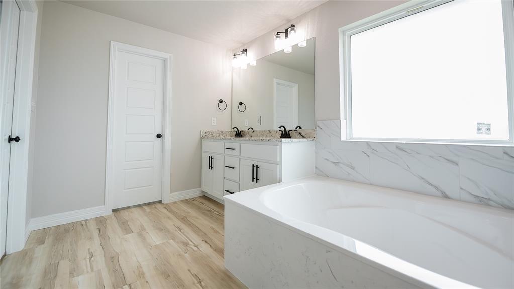 Bull Hide Estates - Residential