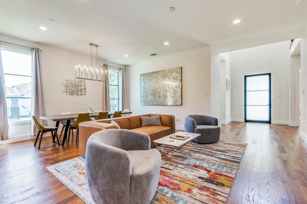 University Blvd Terrace - Residential