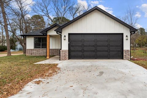 A home in Pittsburg