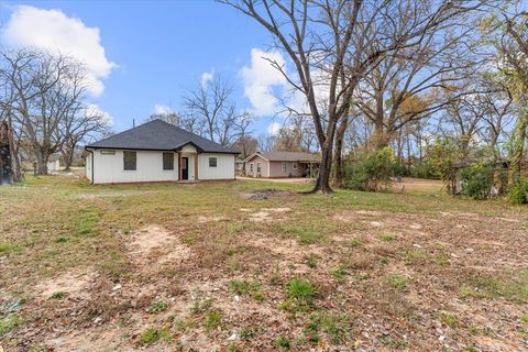 A home in Pittsburg