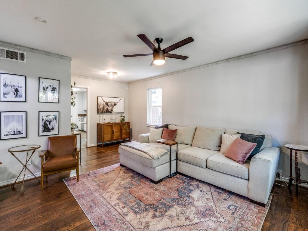 8561 Sweetwater Drive