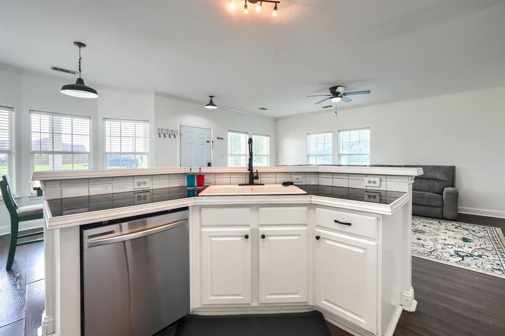 Longspur Estates - Residential