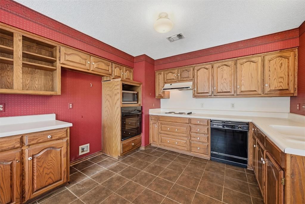 Lake Kiowa - Residential