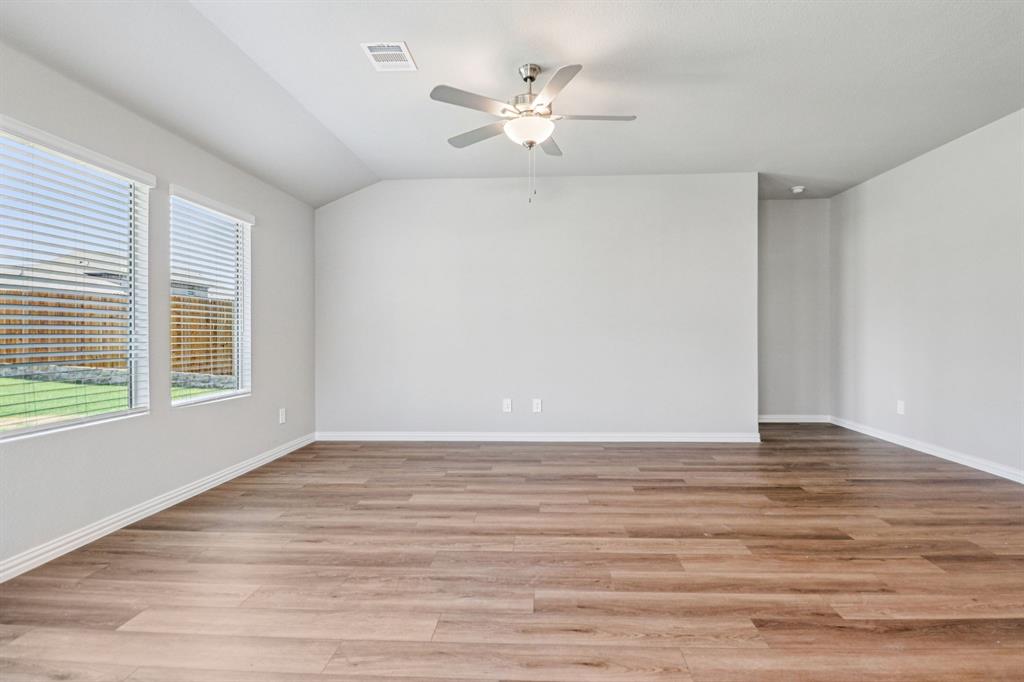 Lakehaven - Residential